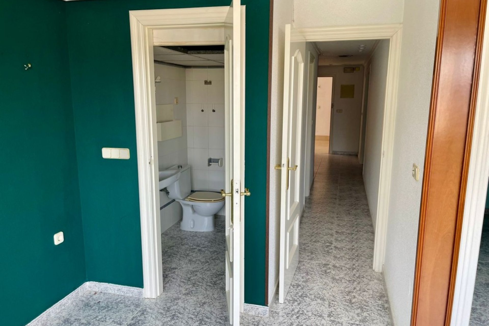 Revente - Commercial - Los Alcazares