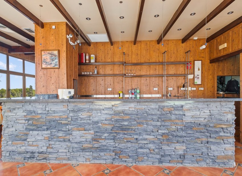 Revente - Commercial - Los Dolses