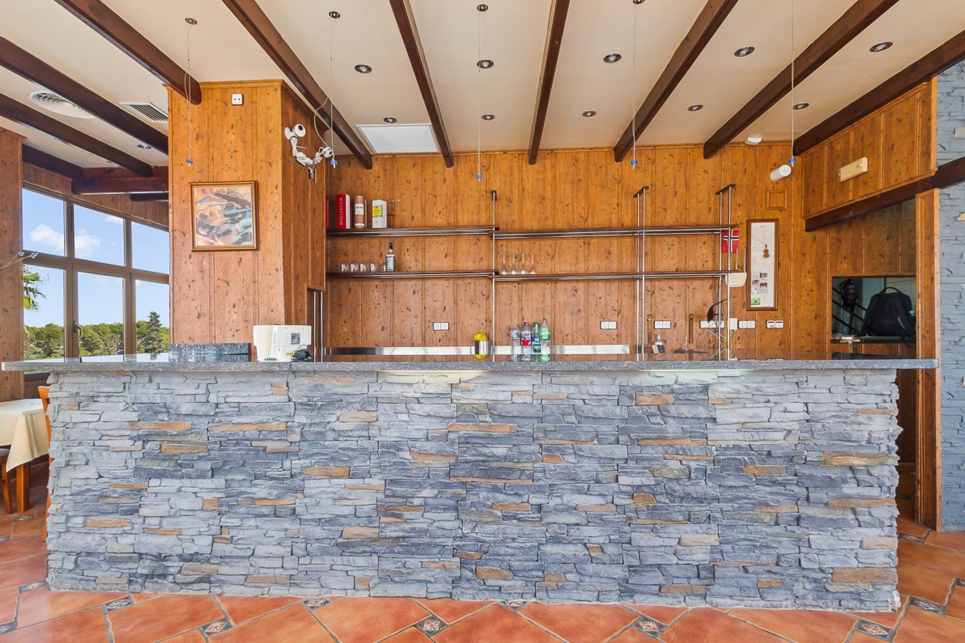 Revente - Commercial - Los Dolses