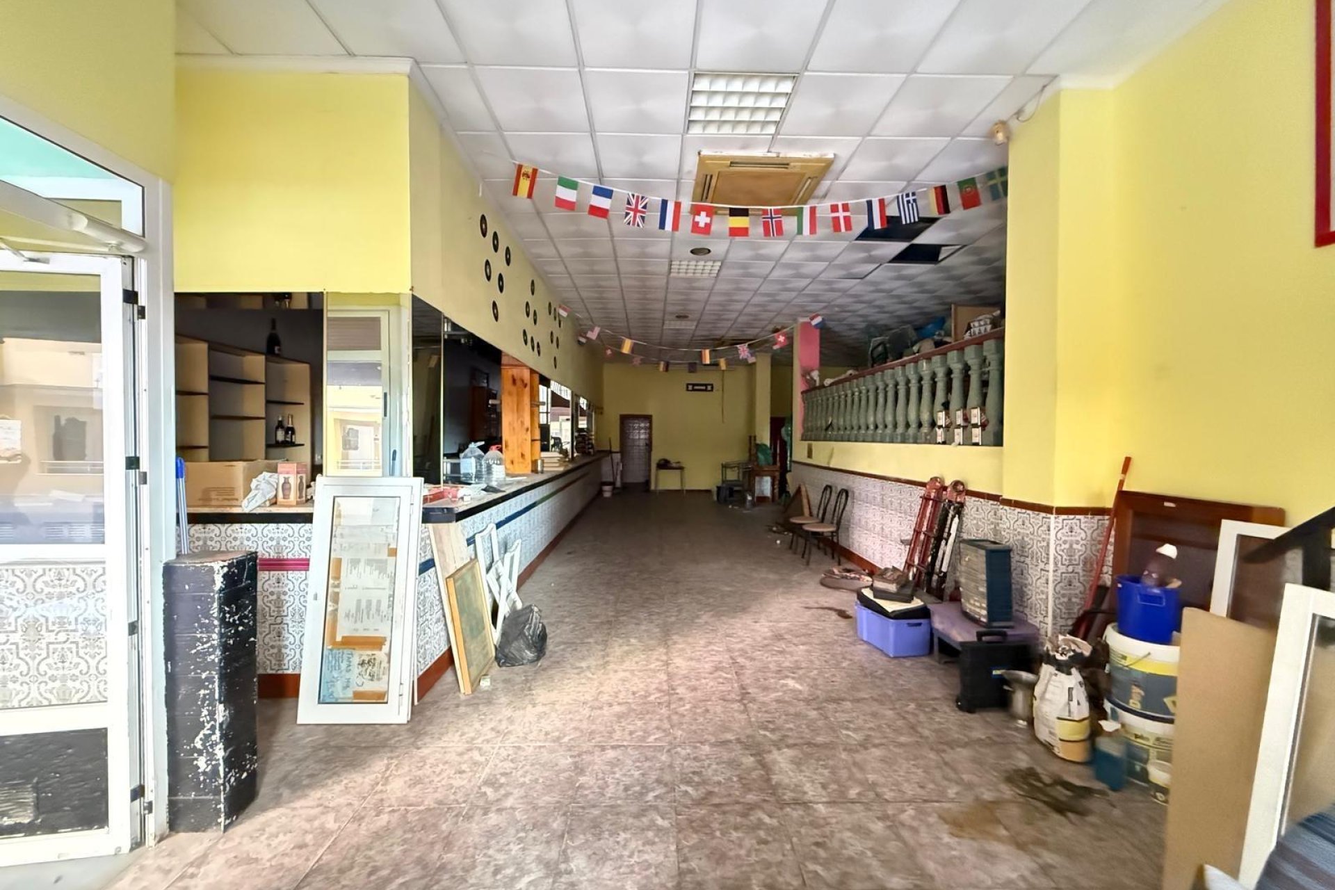 Revente - Commercial - Torrevieja - Playa del Cura