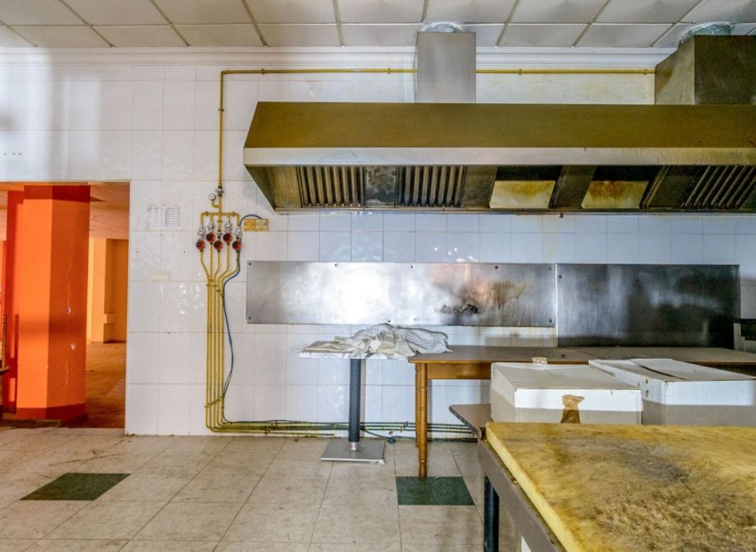 Revente - Commercial - Torrevieja