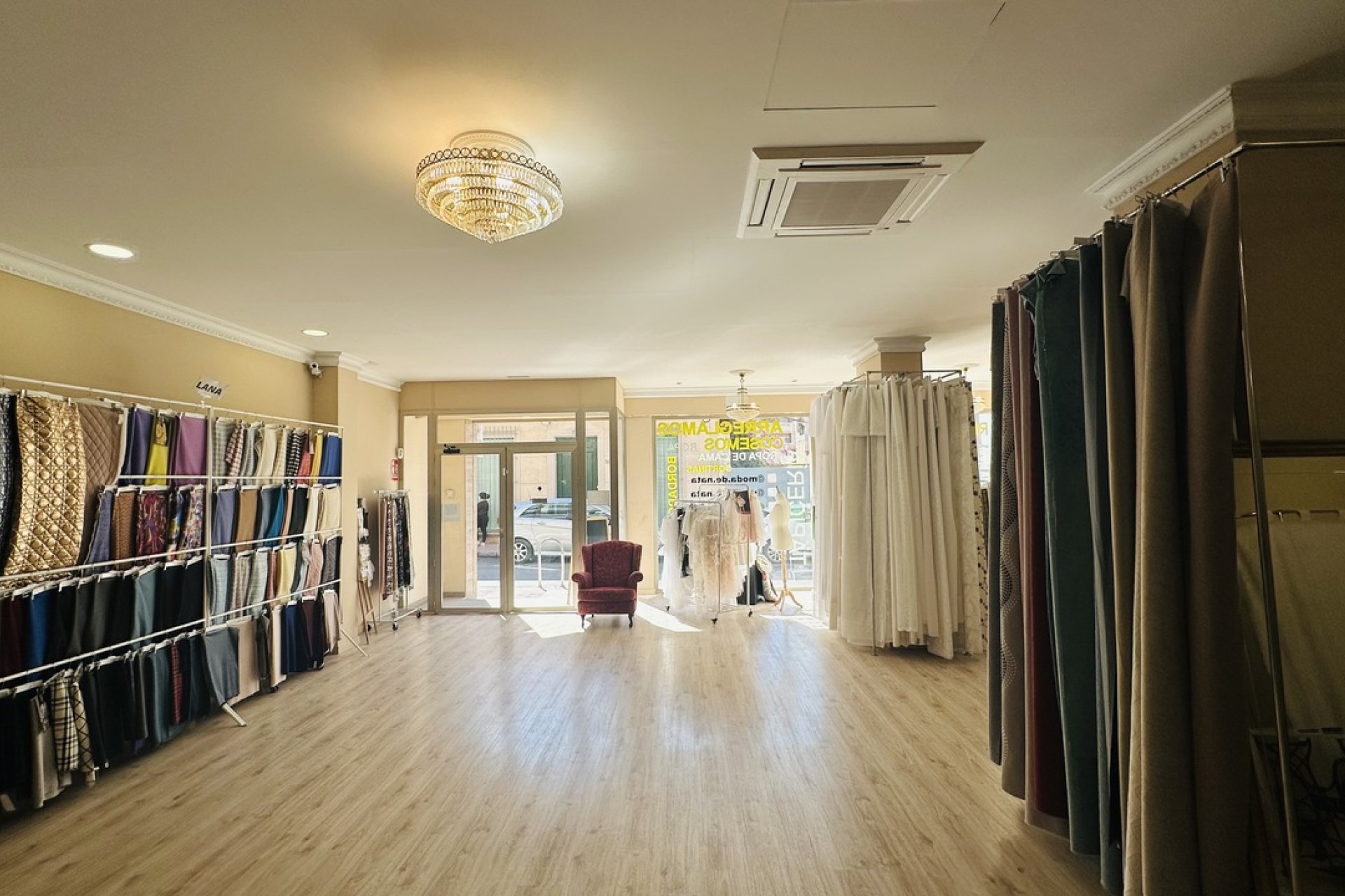 Revente - Commercial - Torrevieja