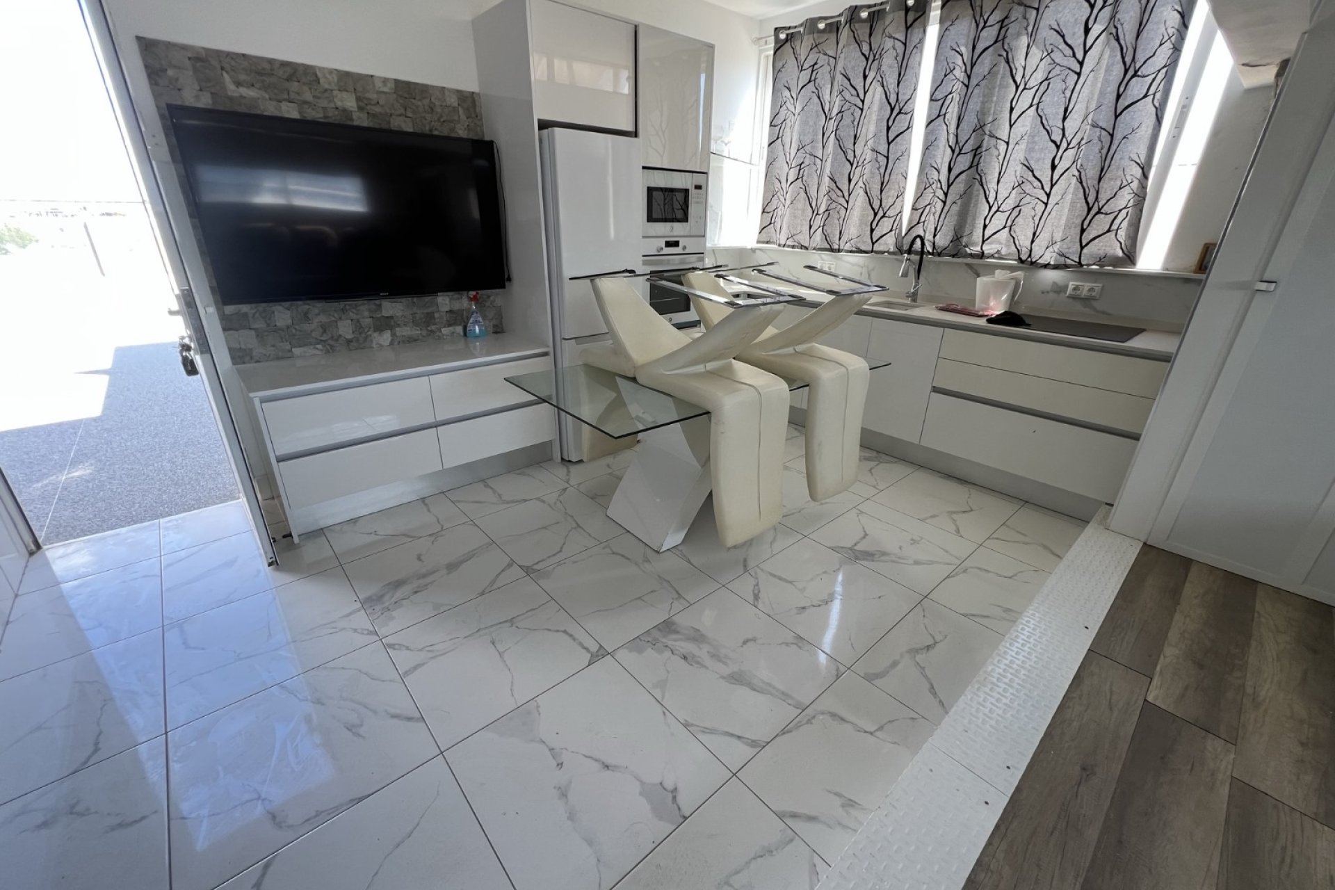 Revente - Commercial - Torrevieja