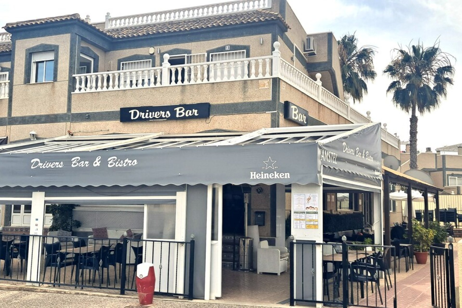 Revente - Commercial - Villamartin - Villamartín