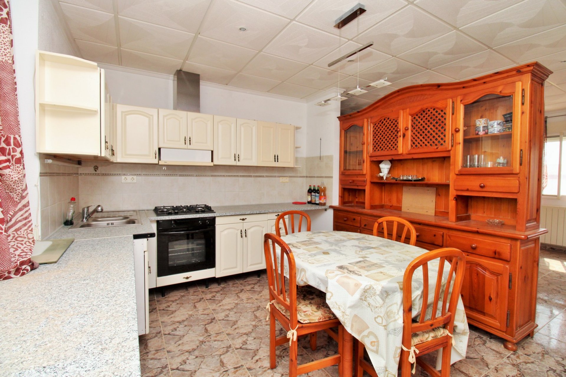 Revente - Commercial - Villamartin - Villamartín