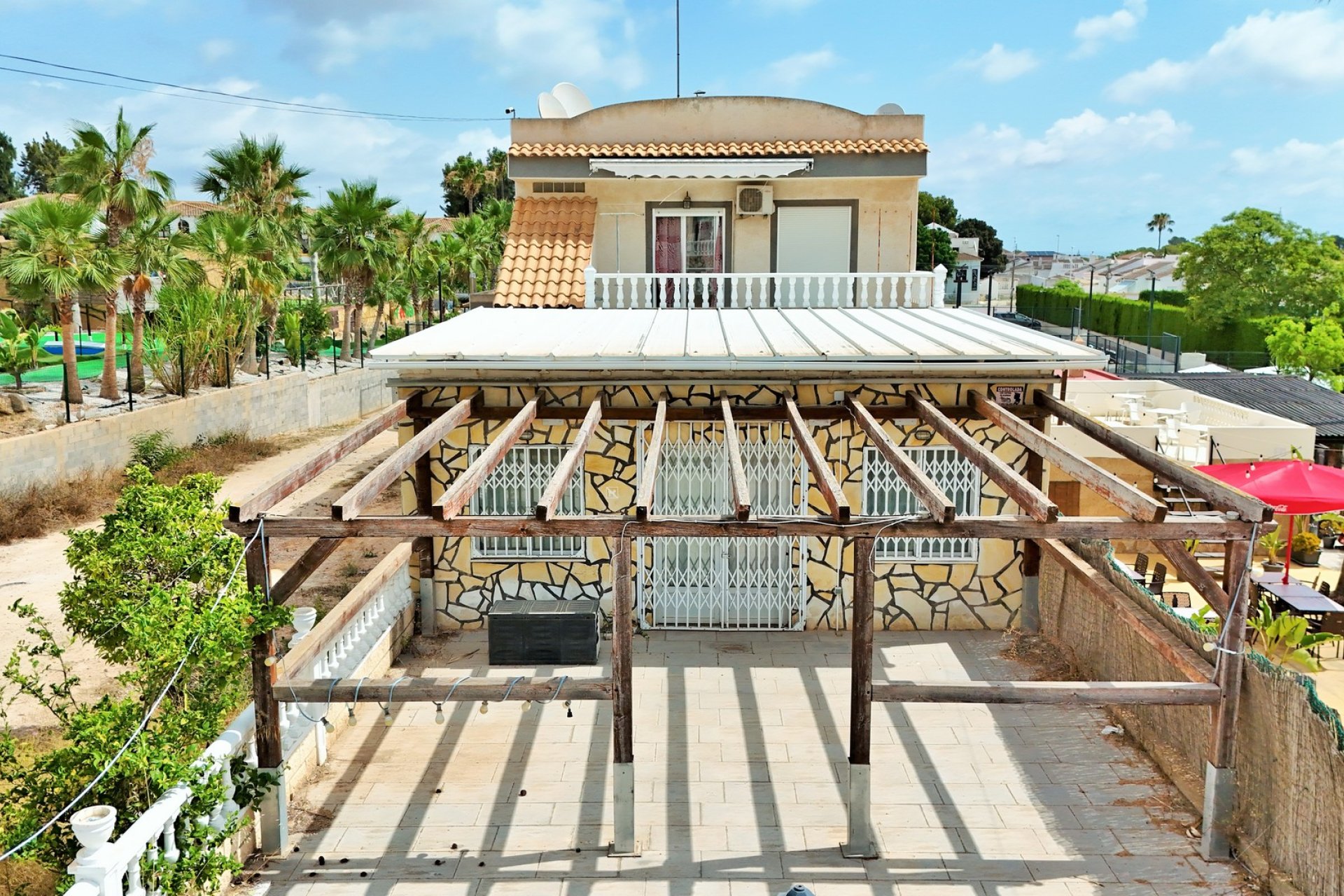 Revente - Commercial - Villamartin - Villamartín