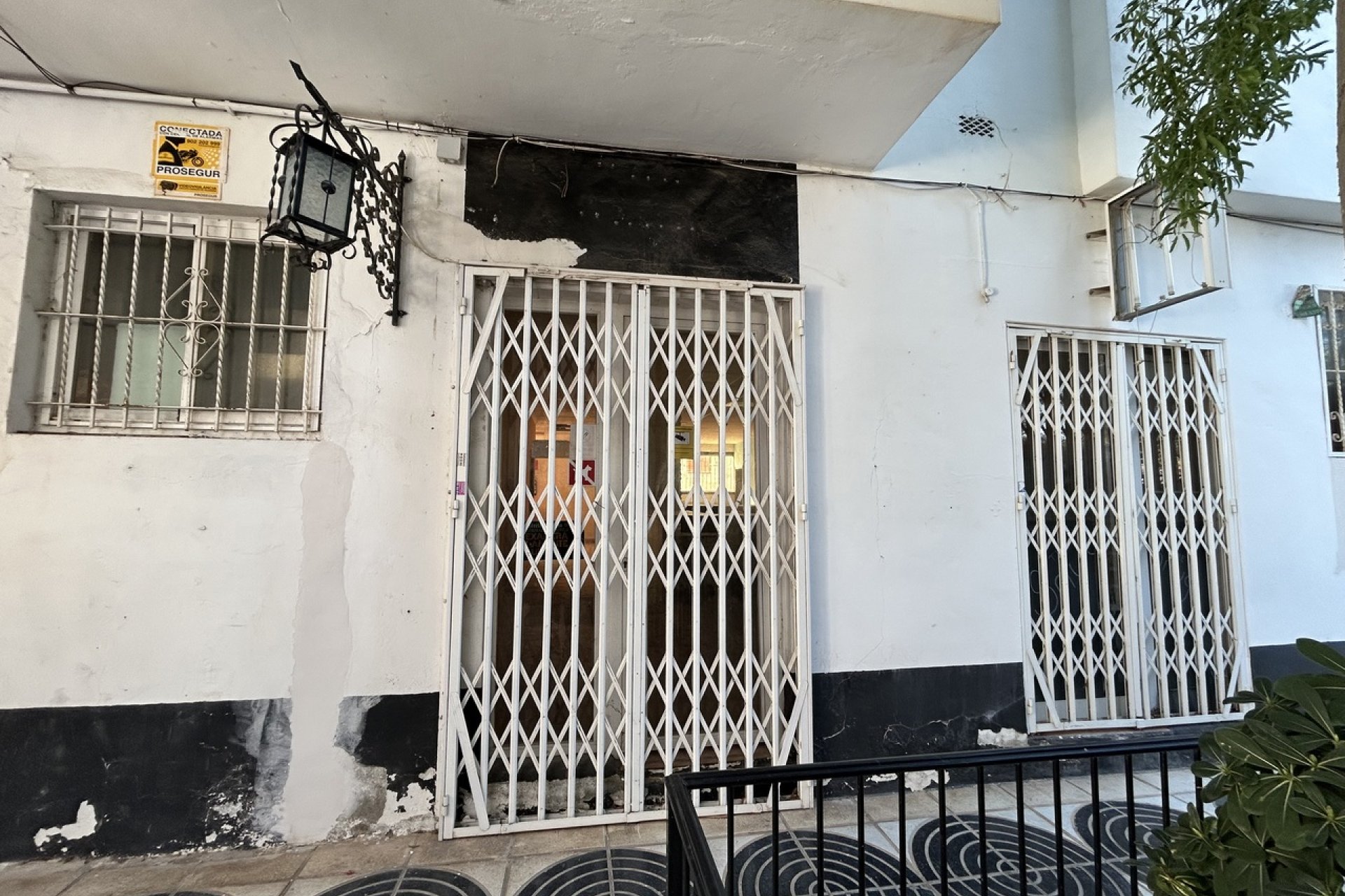 Revente - Commercial - Villamartin - Villamartín