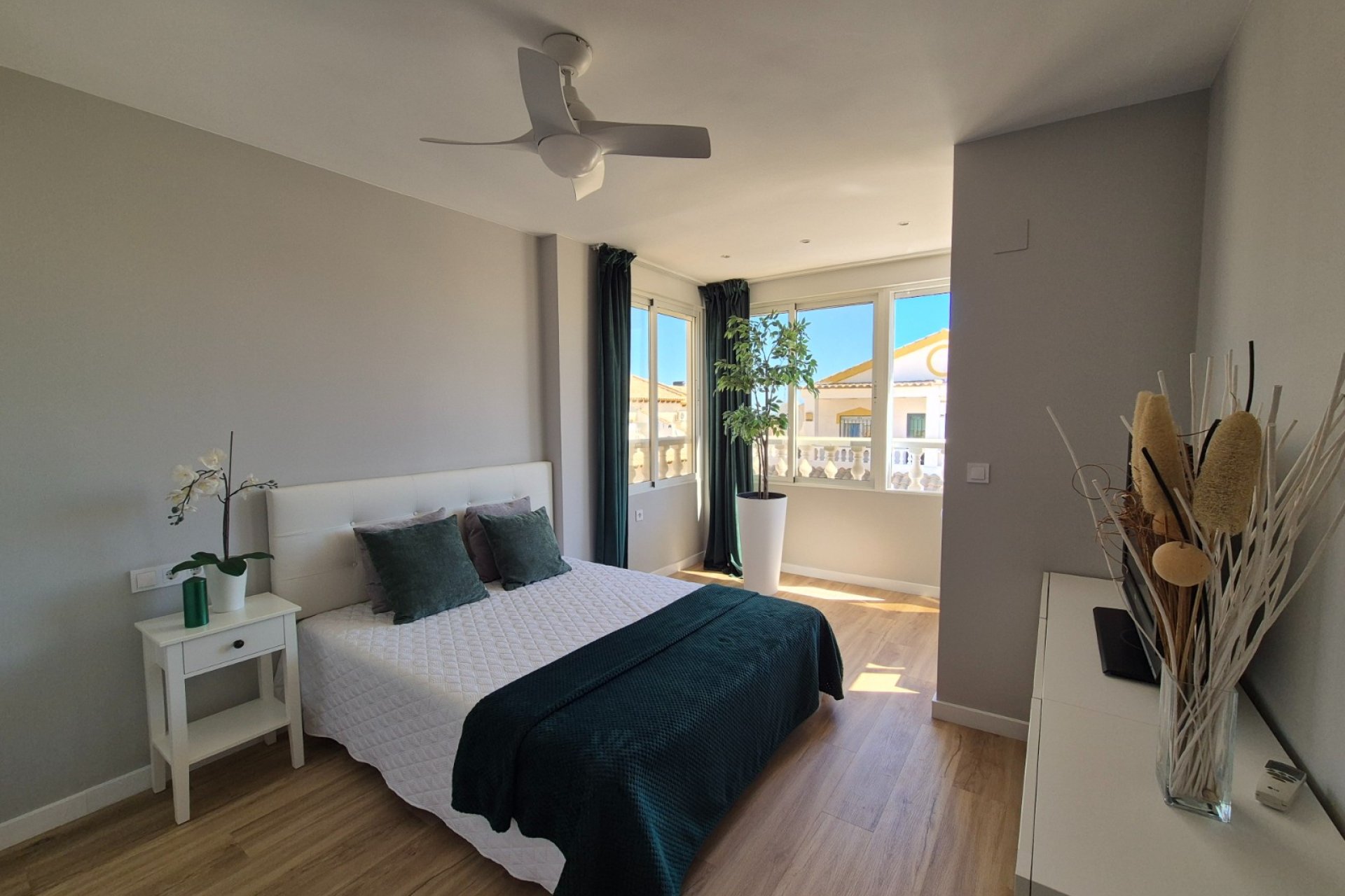 Revente - Maison mitoyenne - Alicante - La Florida