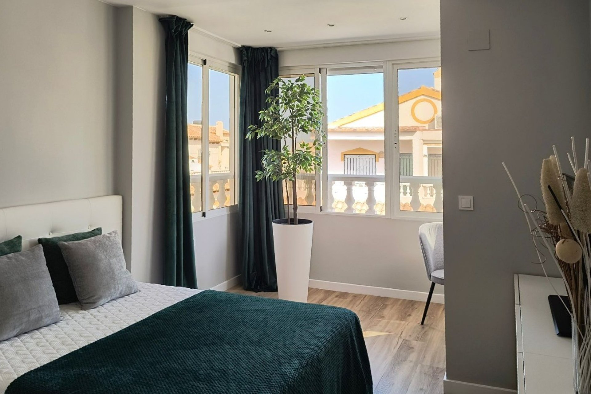 Revente - Maison mitoyenne - Alicante - La Florida