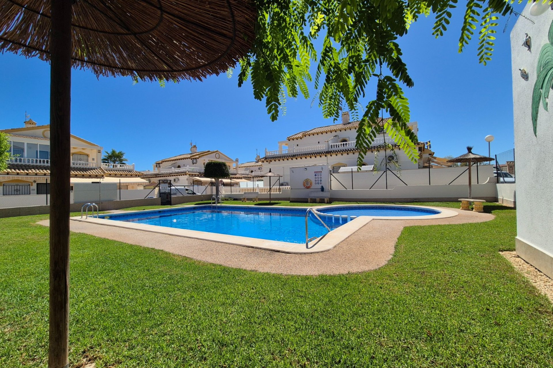 Revente - Maison mitoyenne - Alicante - La Florida