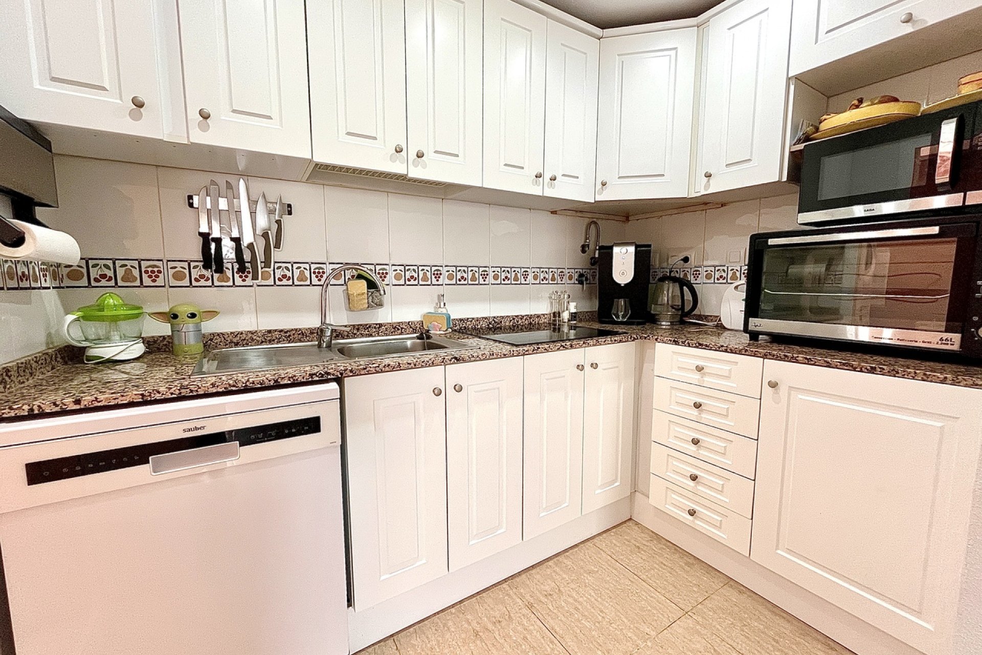 Revente - Maison mitoyenne - Avileses