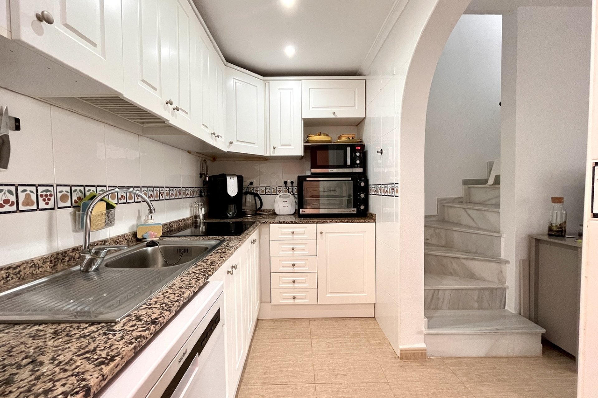 Revente - Maison mitoyenne - Avileses