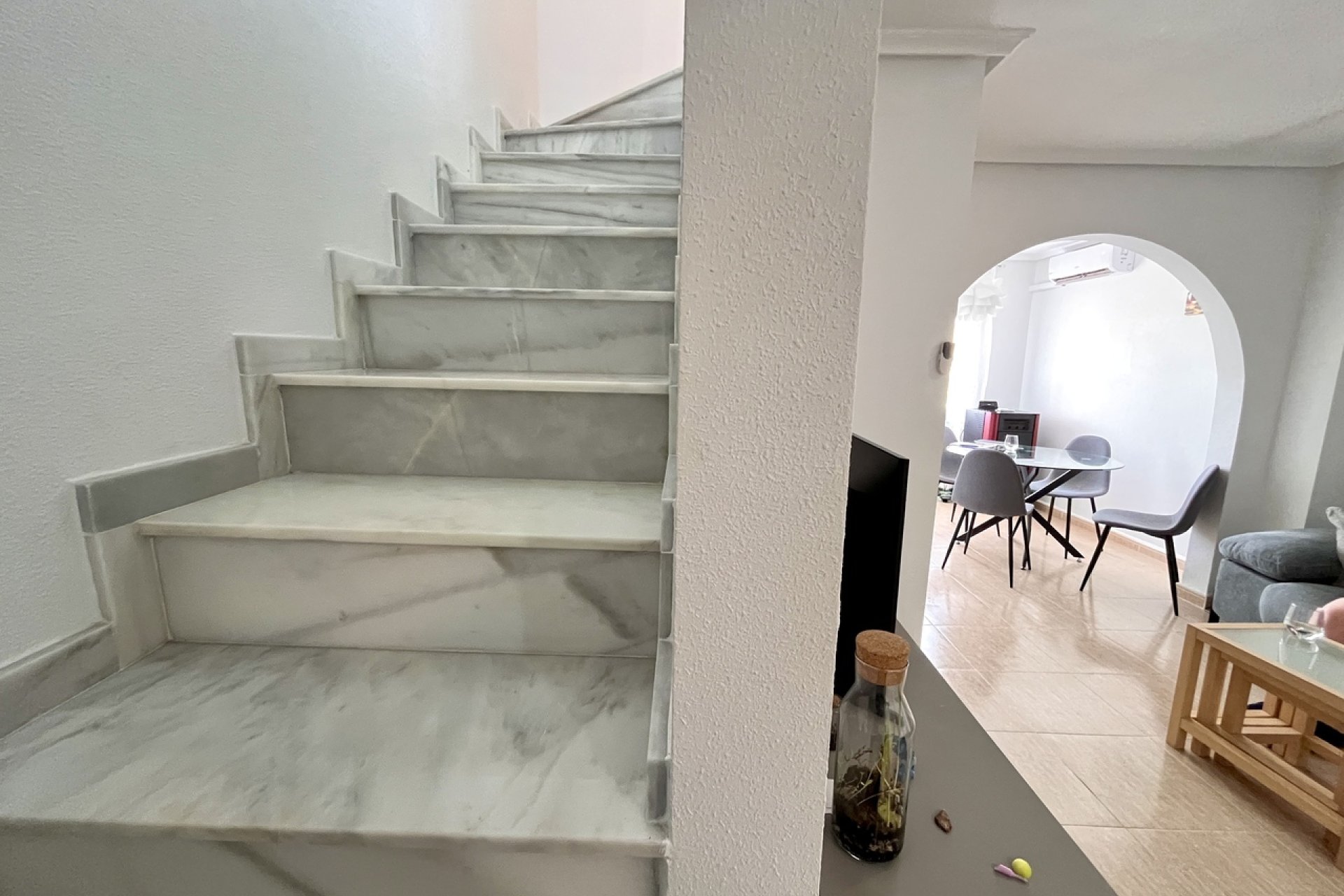 Revente - Maison mitoyenne - Avileses