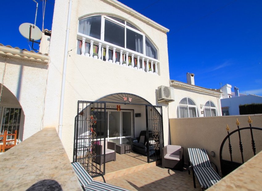 Revente - Maison mitoyenne - Benijofar