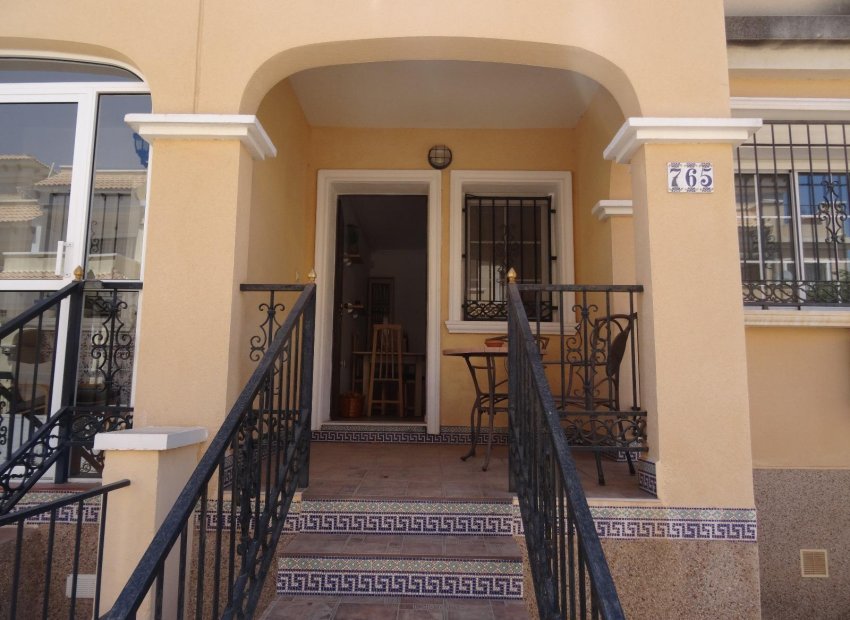 Revente - Maison mitoyenne - Orihuela Costa - PAU 26