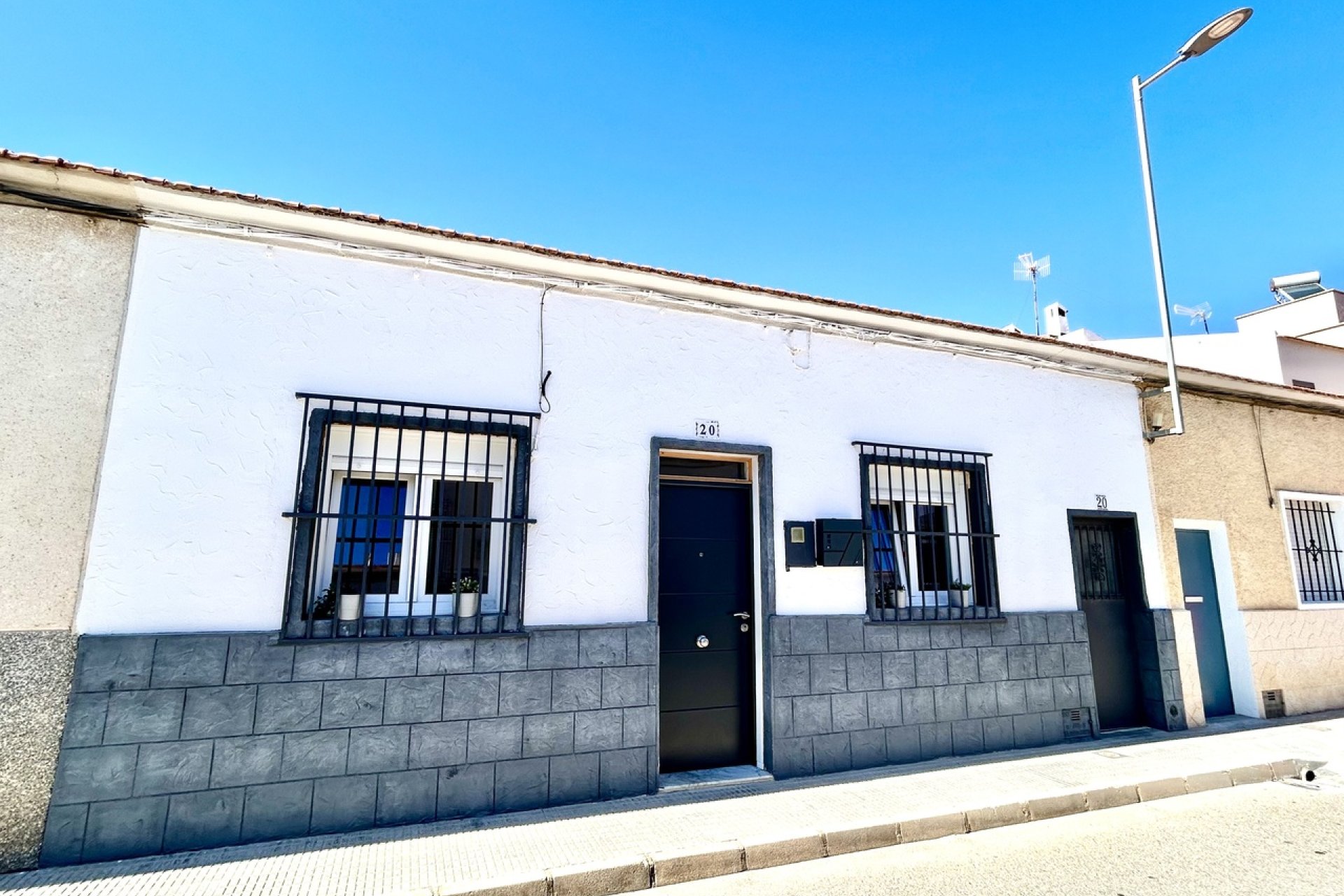 Revente - Maison mitoyenne - San Miguel de Salinas