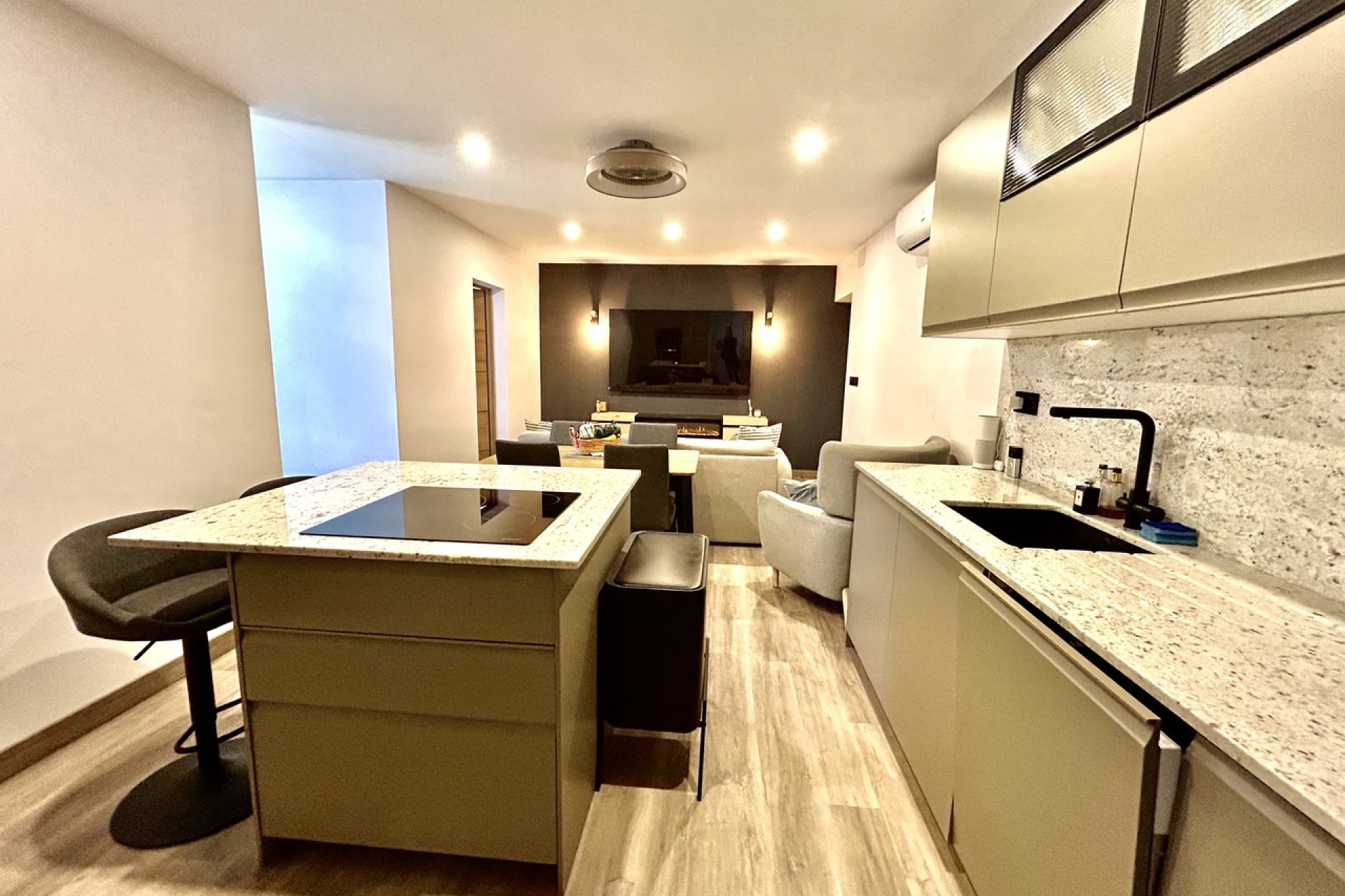 Revente - Maison mitoyenne - San Miguel de Salinas