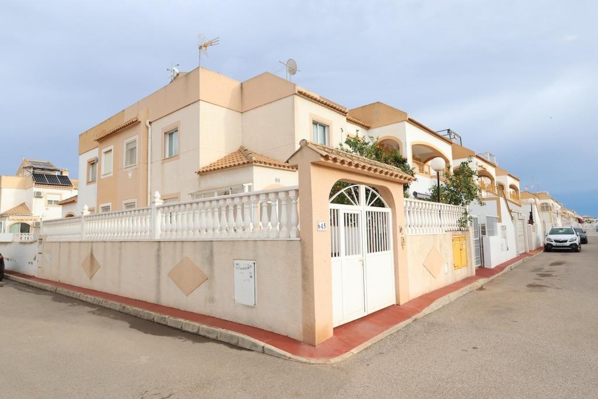 Revente - Maison mitoyenne - Torrevieja - El Limonar