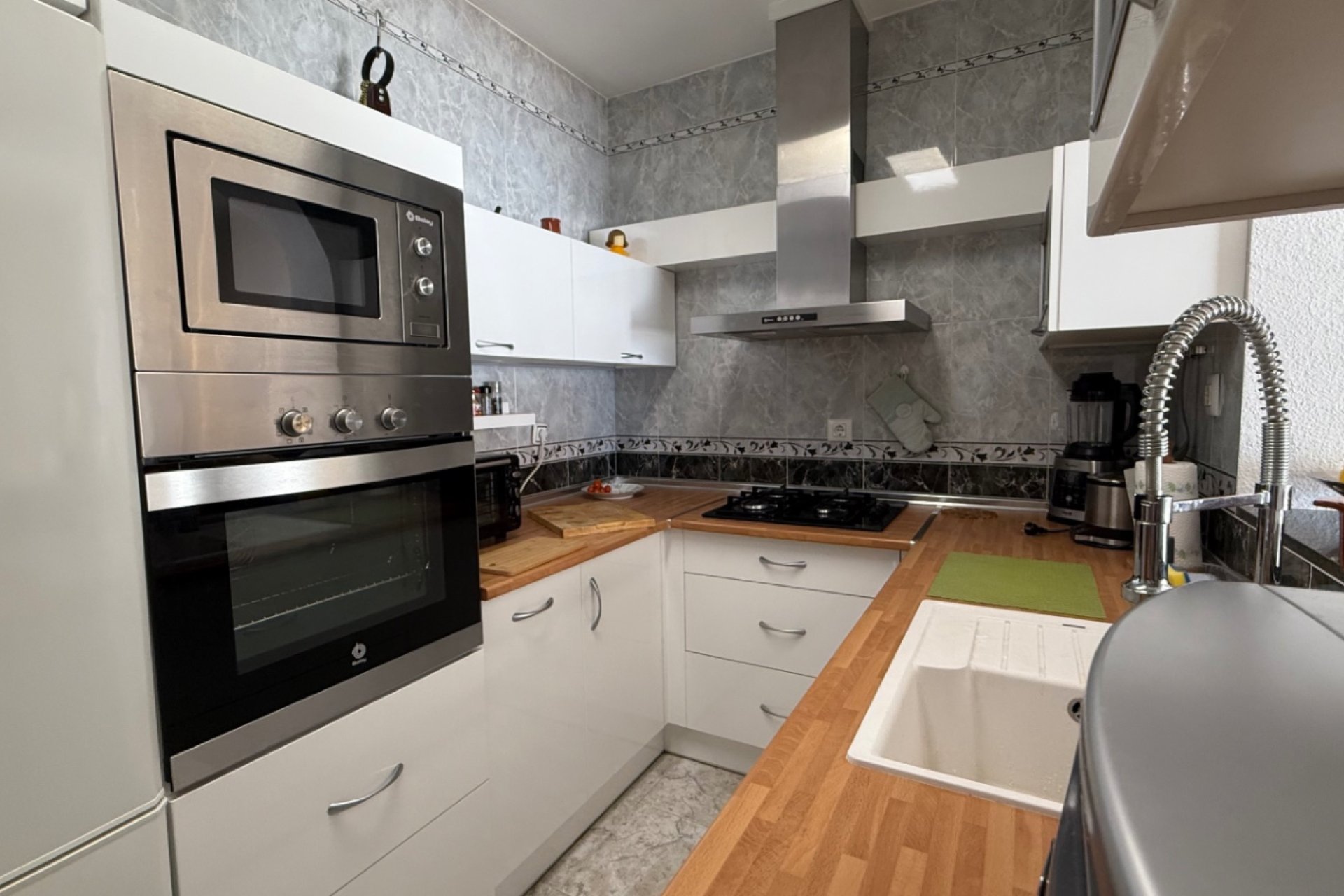 Revente - Maison mitoyenne - Torrevieja