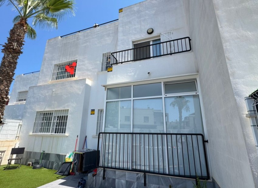 Revente - Maison mitoyenne - Torrevieja