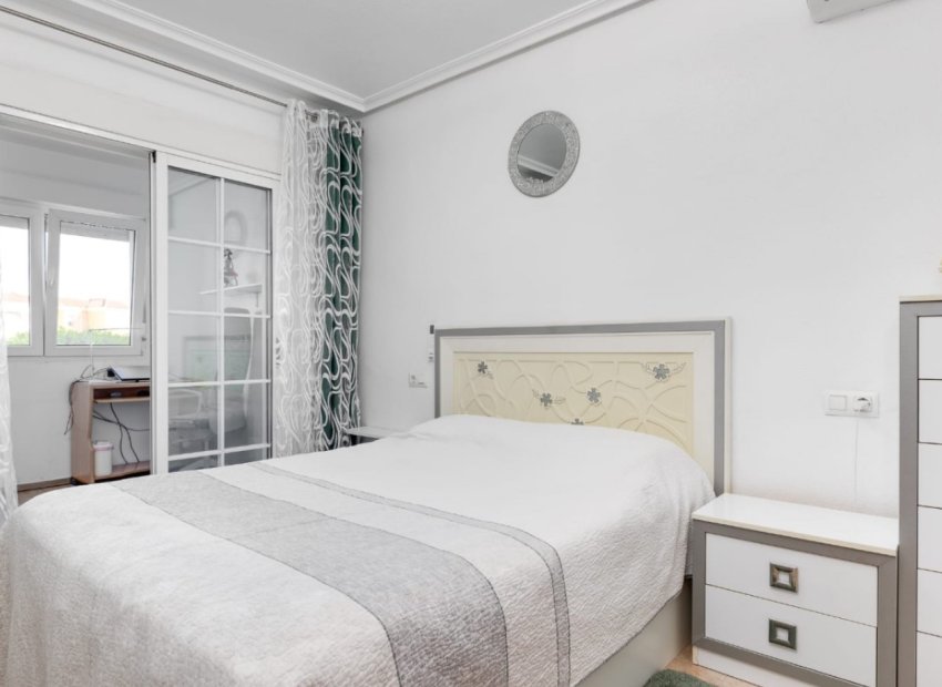 Revente - Maison mitoyenne - Torrevieja