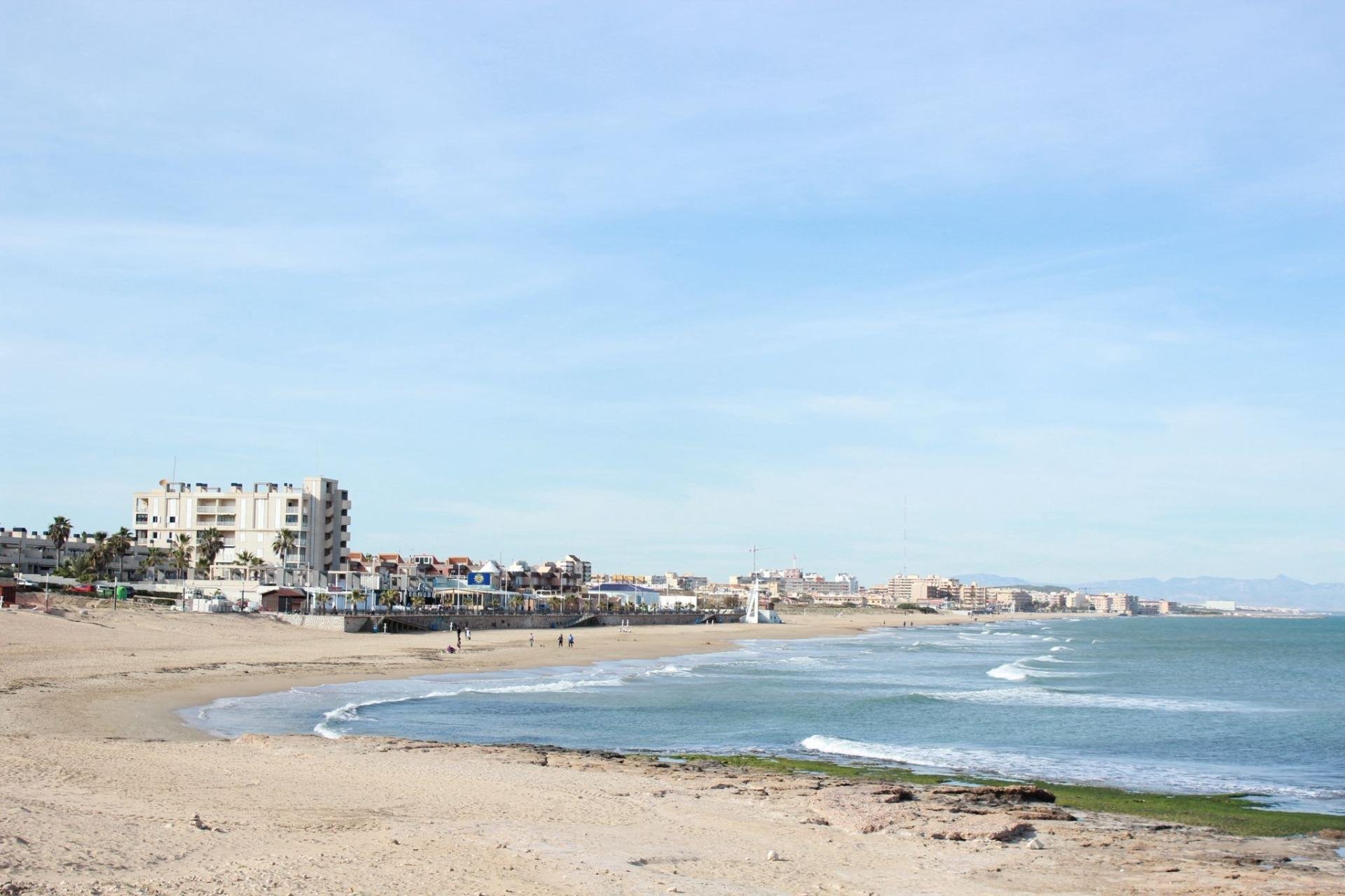 Revente - Maison mitoyenne - Torrevieja