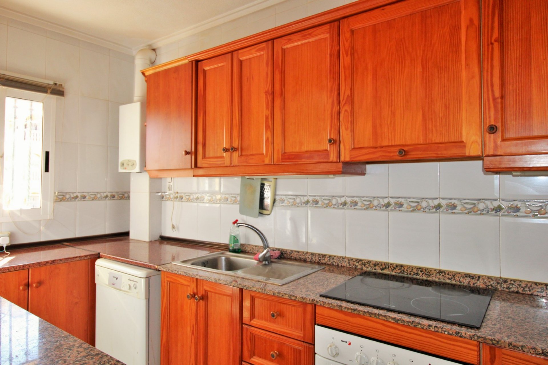 Revente - Maison mitoyenne - Villamartin - Villamartín