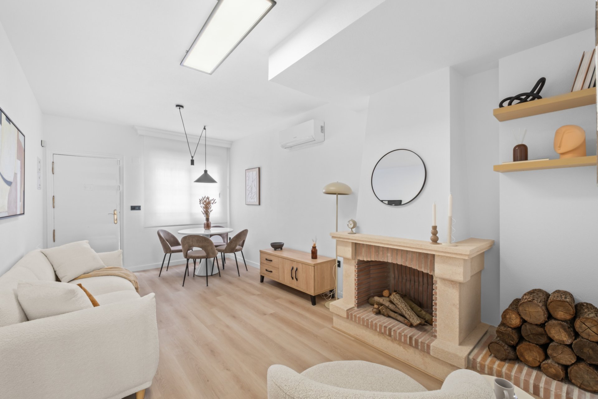 Revente - Maison mitoyenne - Villamartin - Villamartín