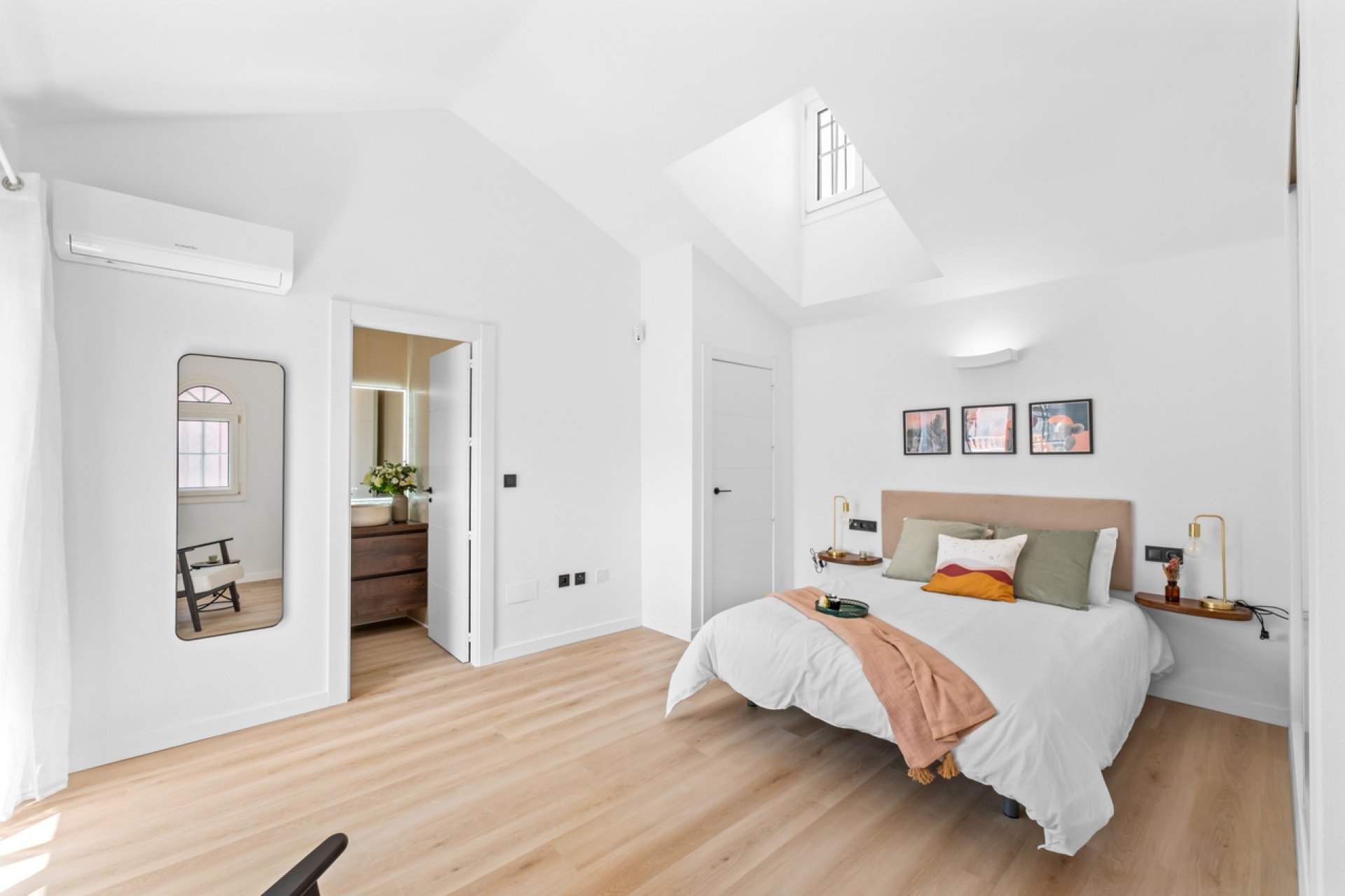 Revente - Maison mitoyenne - Villamartin - Villamartín