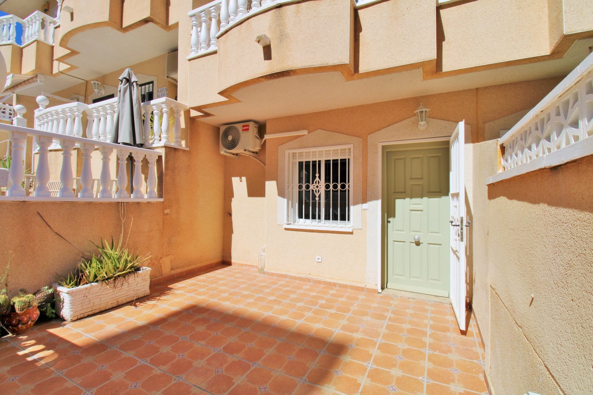 Revente - Maison mitoyenne - Villamartin - Villamartín