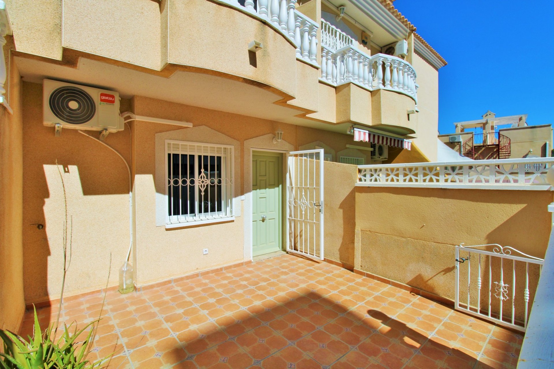 Revente - Maison mitoyenne - Villamartin - Villamartín