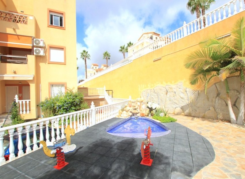 Revente - Maison mitoyenne - Villamartin - Villamartín