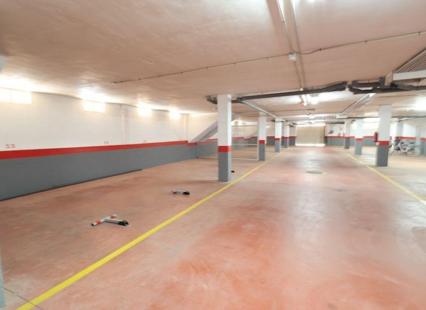 Revente - Parking / Garage - Orihuela Costa - Campoamor