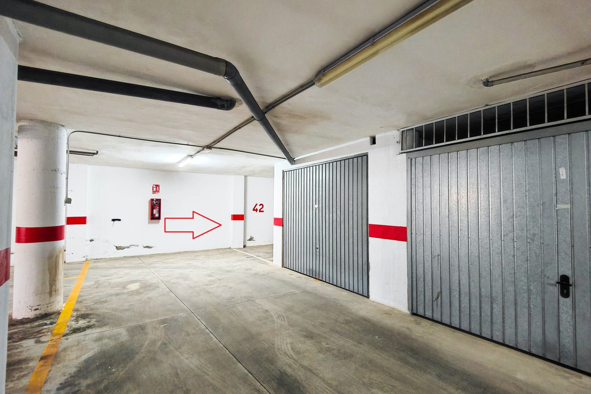 Revente - Parking / Garage - Torrevieja - Playa del Cura