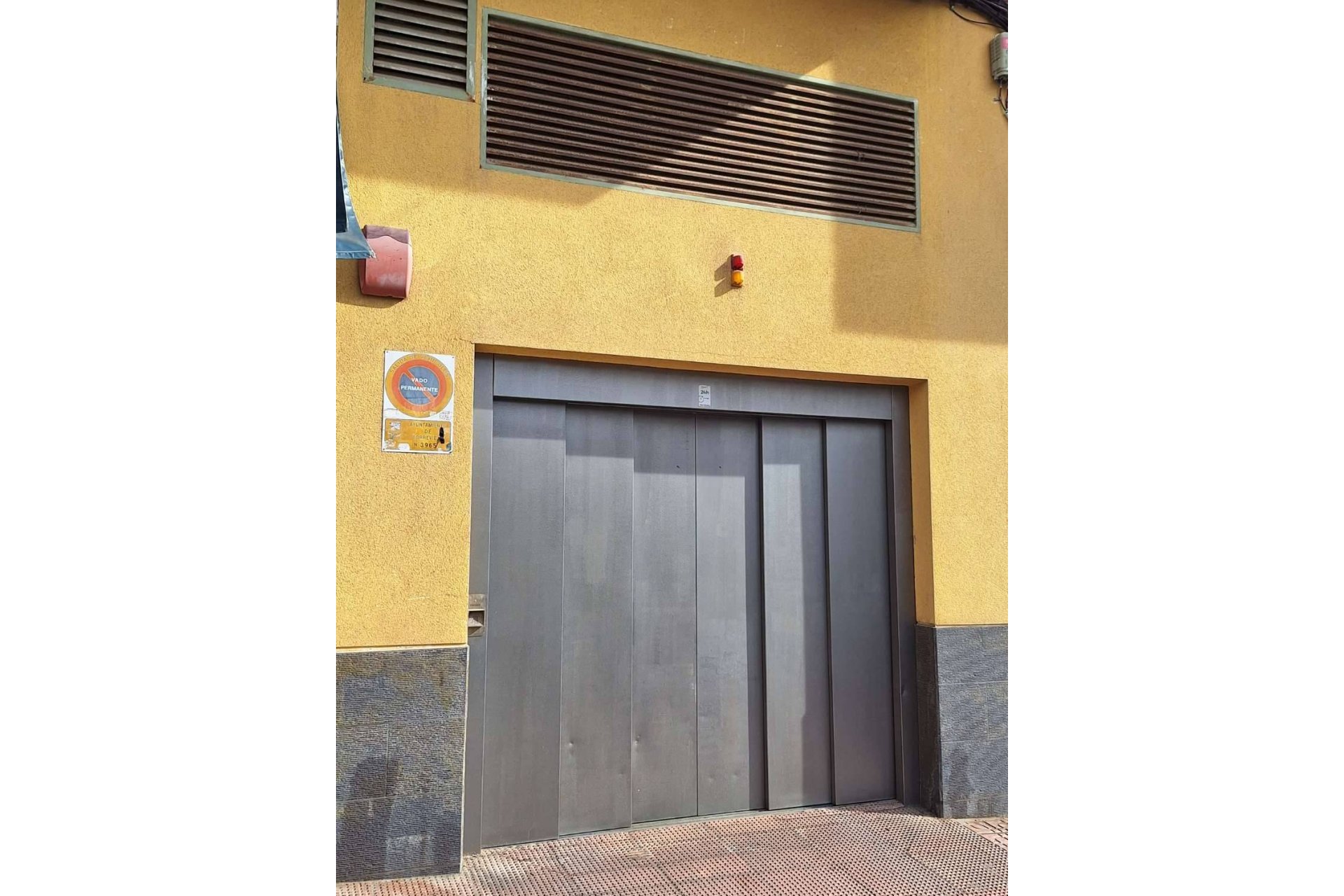 Revente - Parking / Garage - Torrevieja