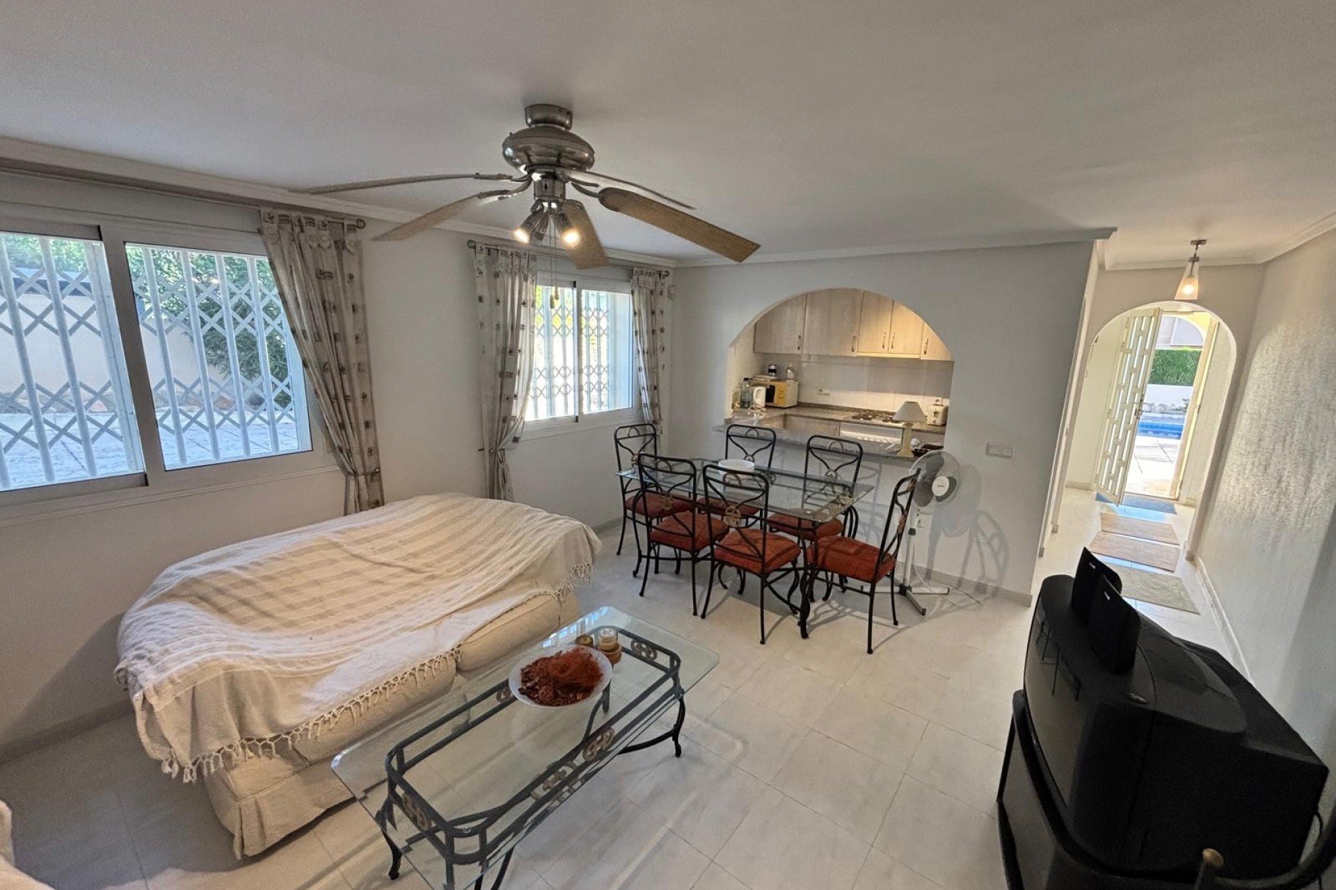 Revente - Villa Detached - Ciudad Quesada