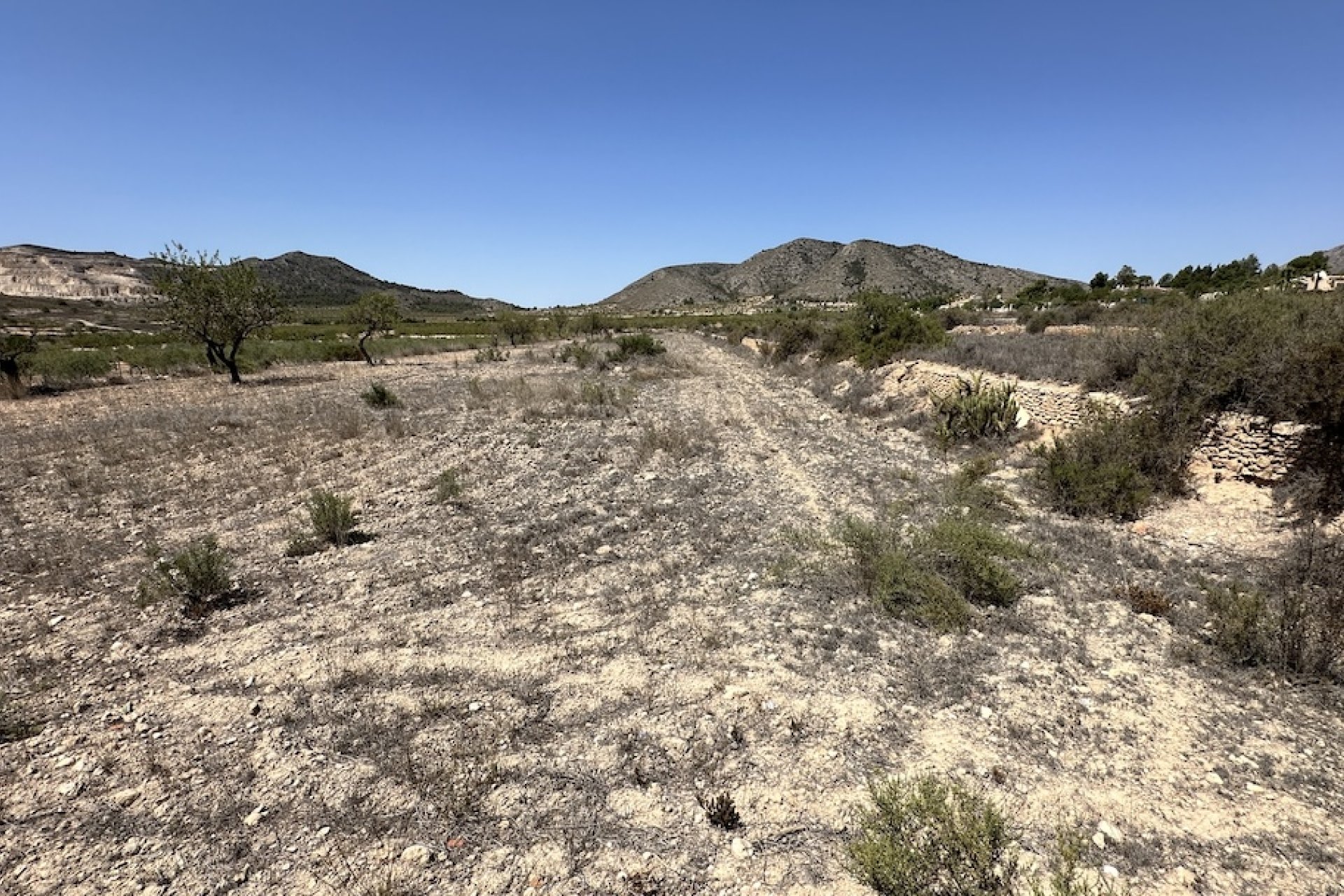 Revente - Villa - Hondón de las Nieves