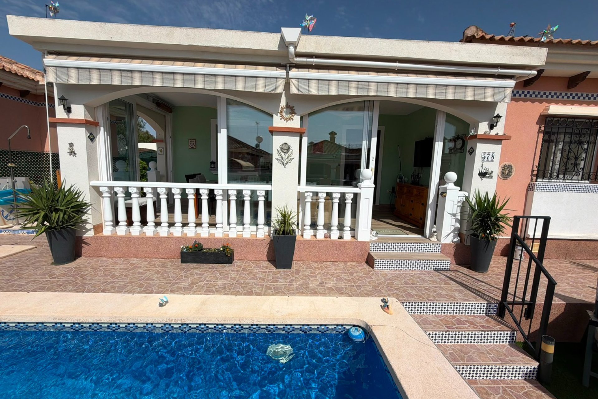 Revente - Villa - Los Montesinos - La Herrada
