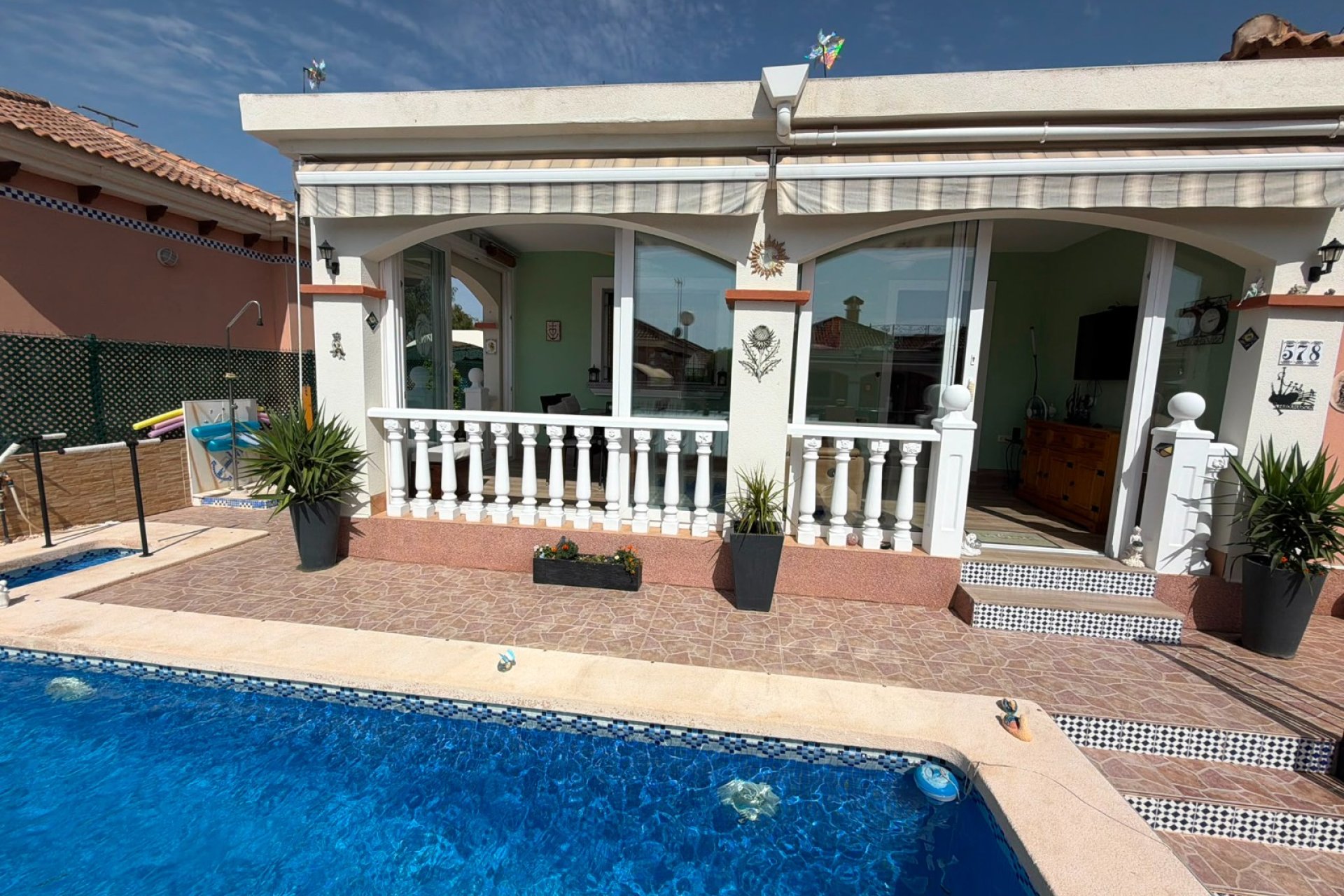 Revente - Villa - Los Montesinos - La Herrada