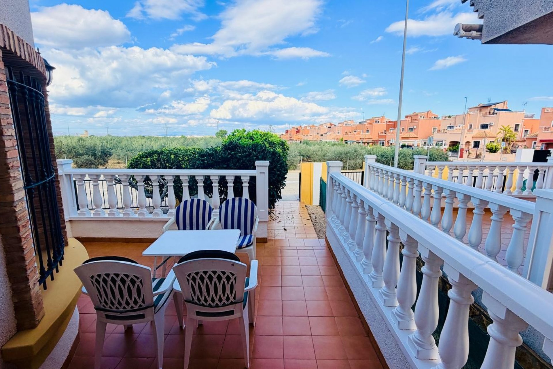 Revente - Villa - Los Montesinos - La Herrada