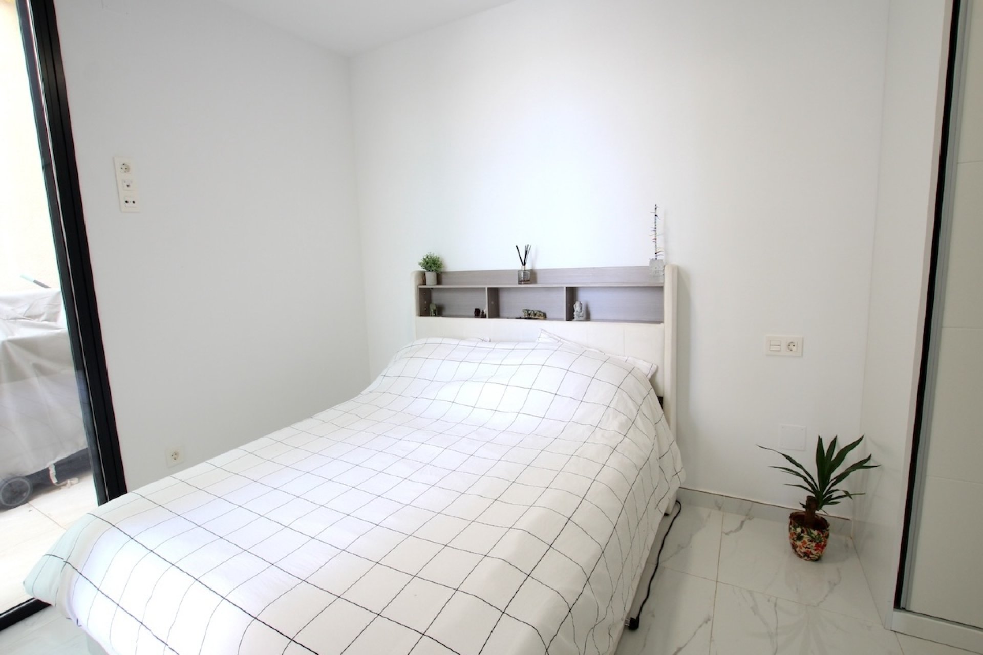 Revente - Villa - Los Montesinos