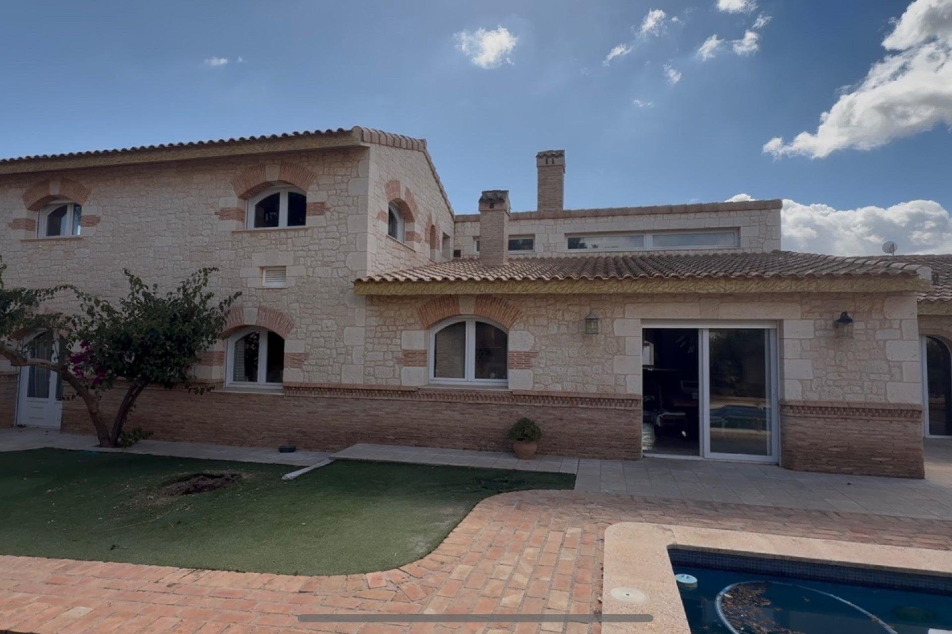 Revente - Villa - Los Nietos - Nietos  Los