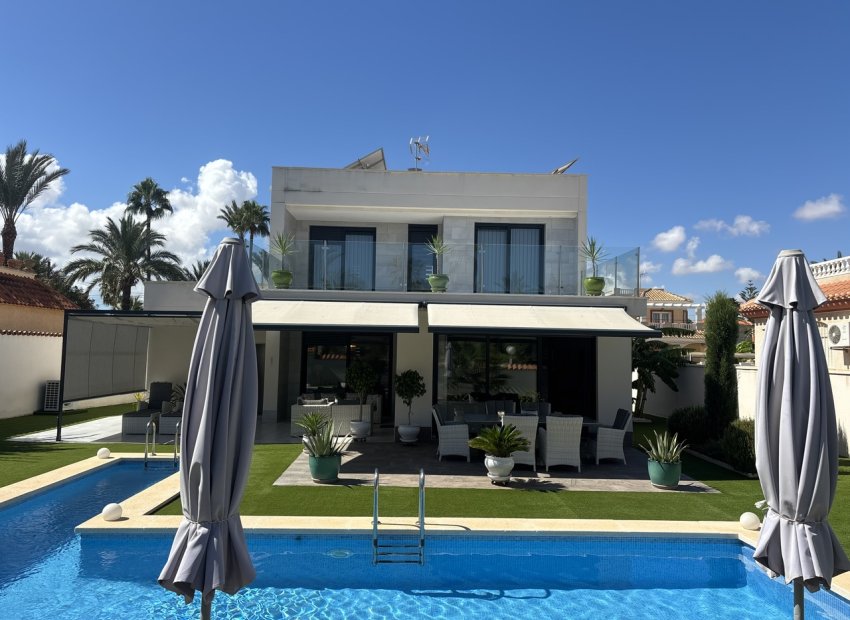 Revente - Villa - Los Urrutias