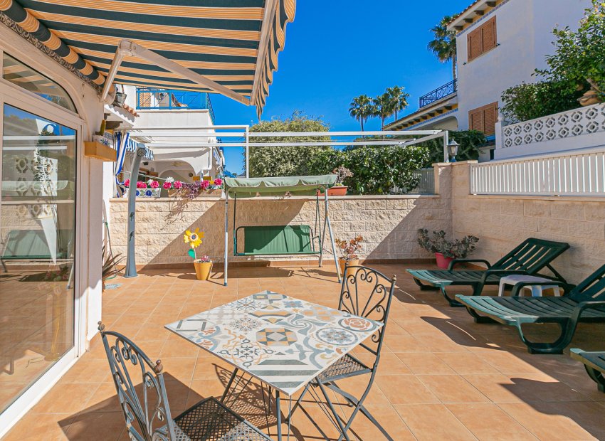 Revente - Villa - Mil Palmeras - Riomar