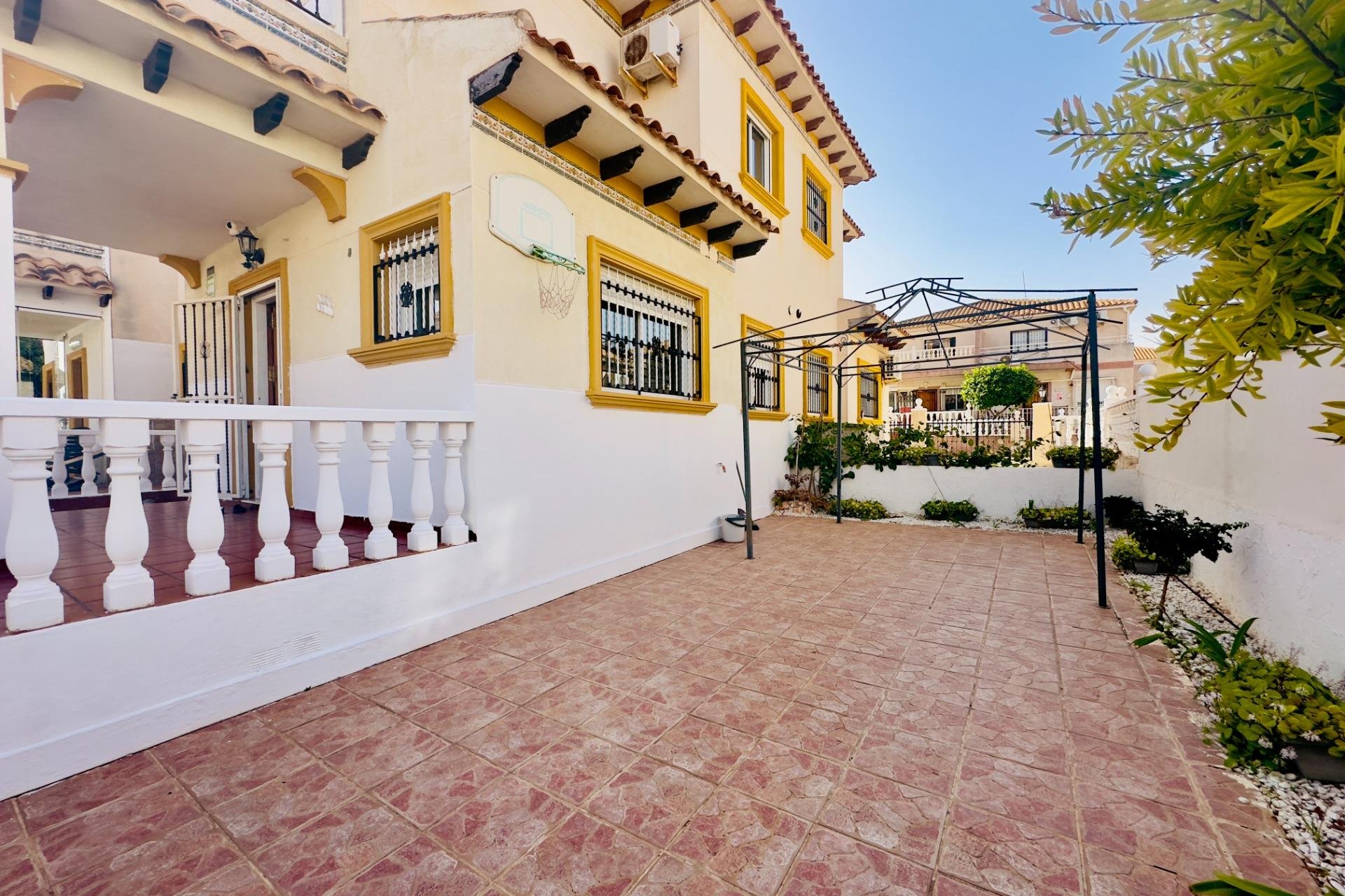 Revente - Villa - Orihuela Costa - Cabo Roig