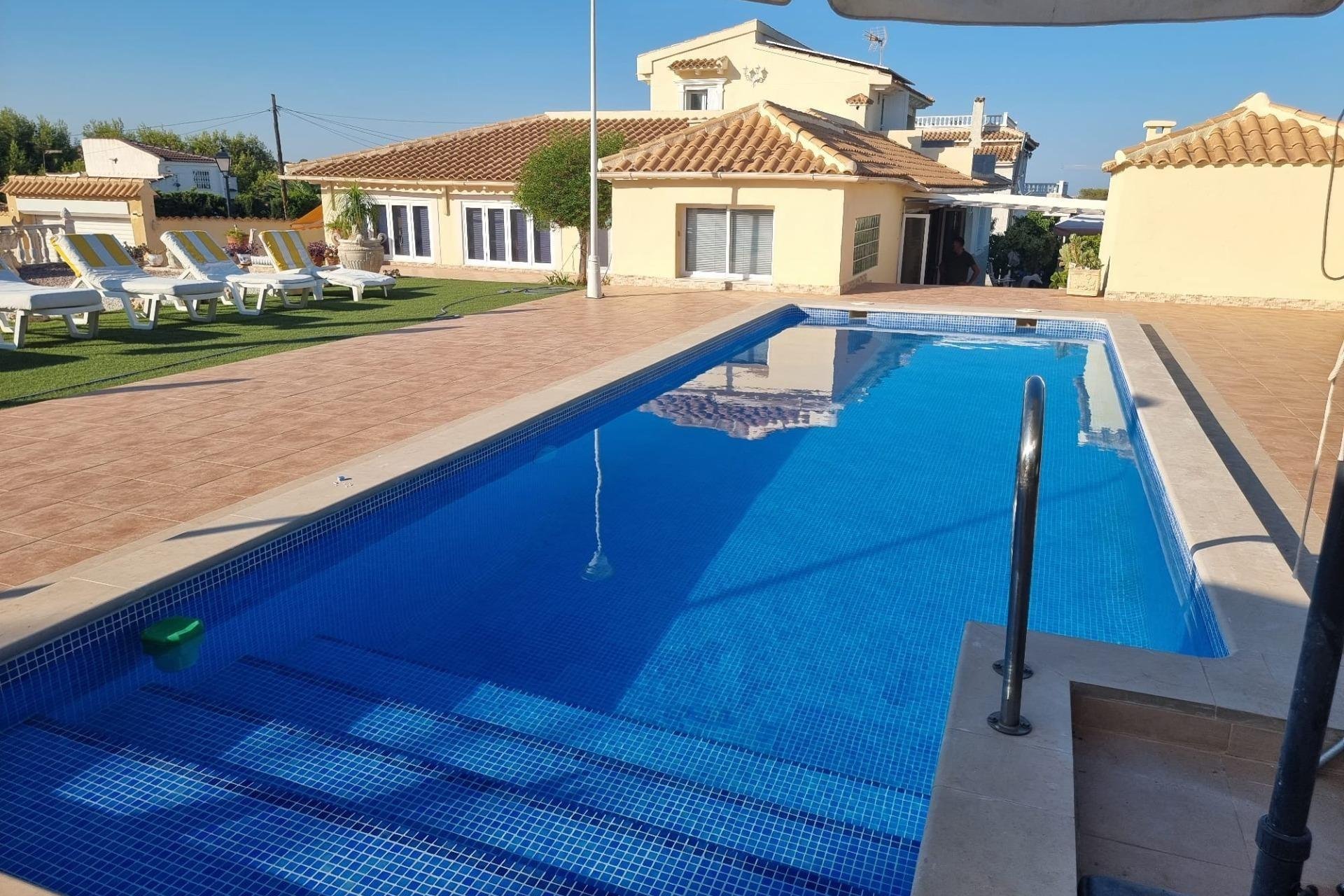 Revente - Villa - Orihuela Costa - Las Filipinas