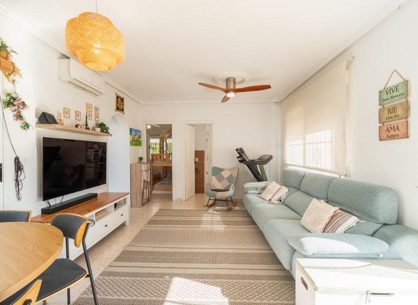 Revente - Villa - Orihuela Costa - Punta Prima