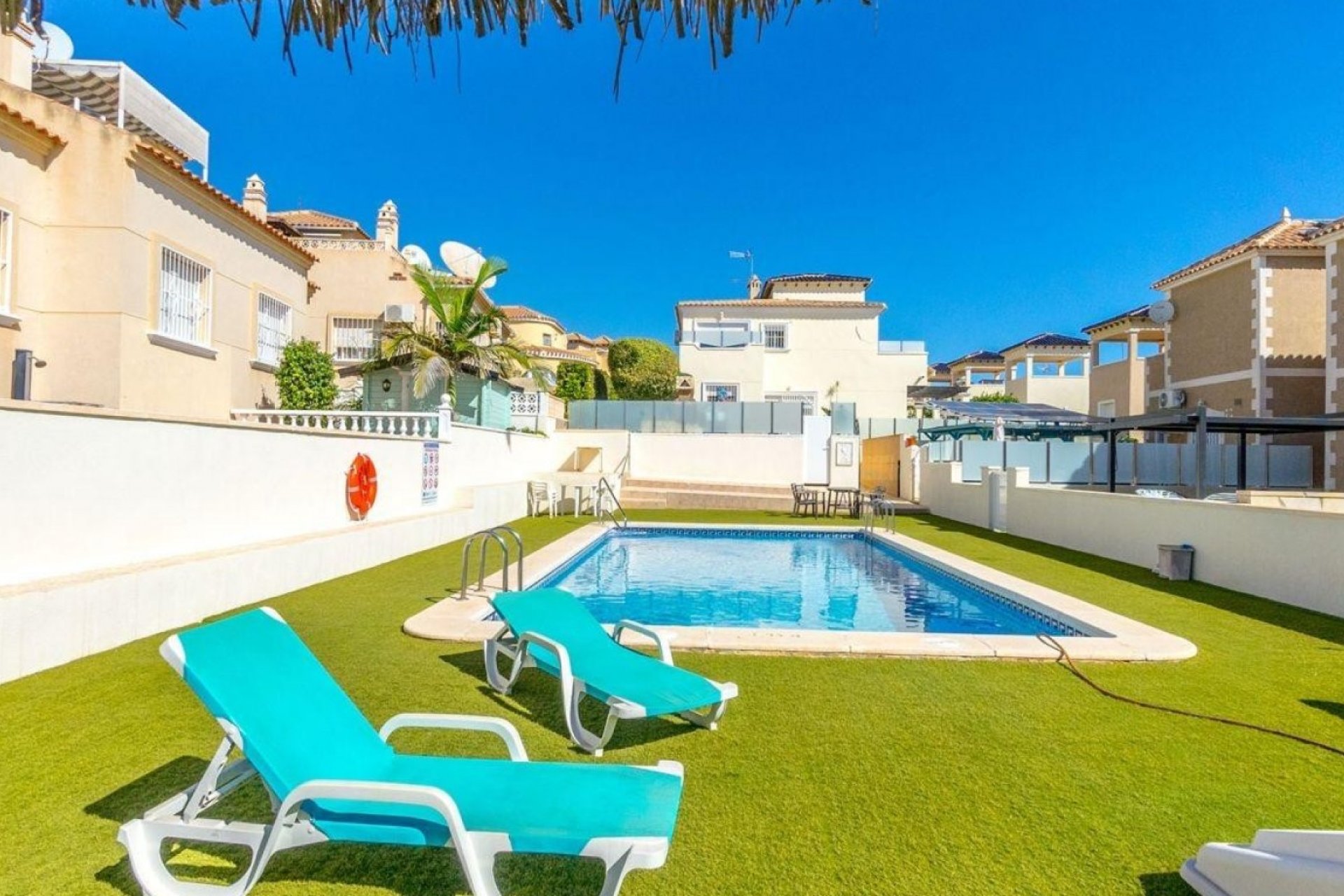 Revente - Villa - Orihuela Costa - Villamartín