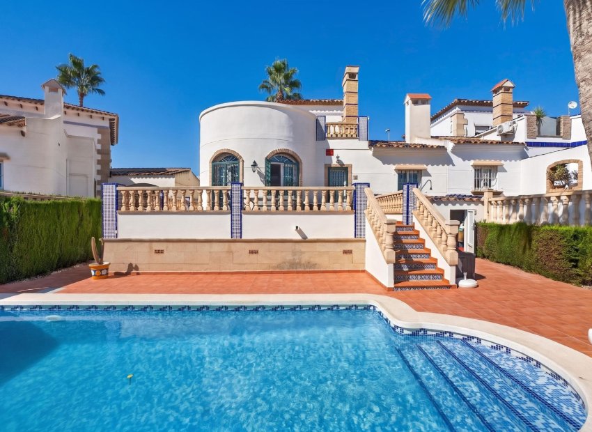 Revente - Villa - Orihuela Costa - Villamartín