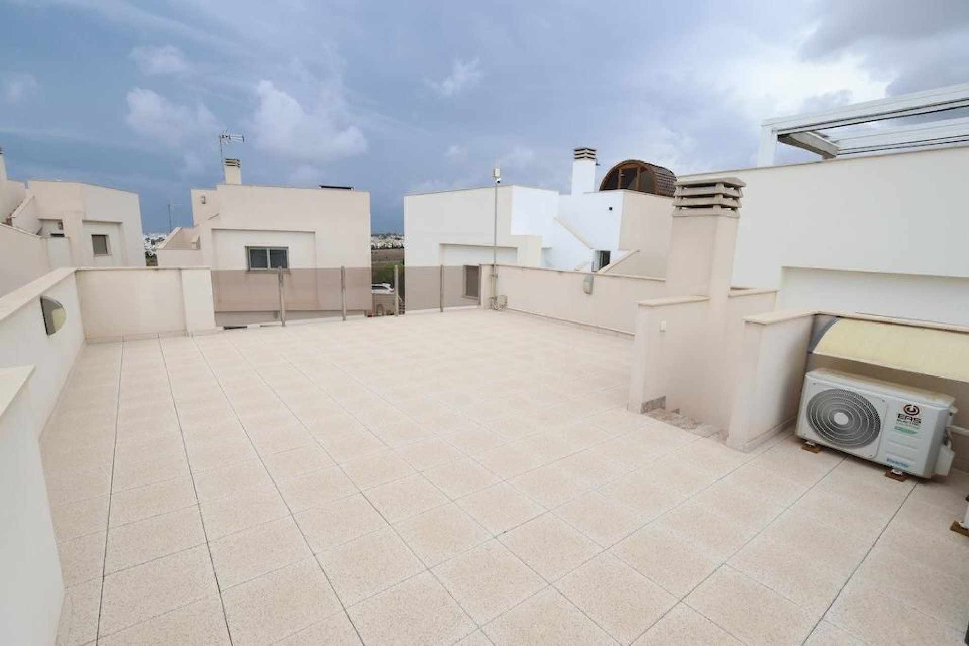 Revente - Villa - Orihuela Costa - Villamartín